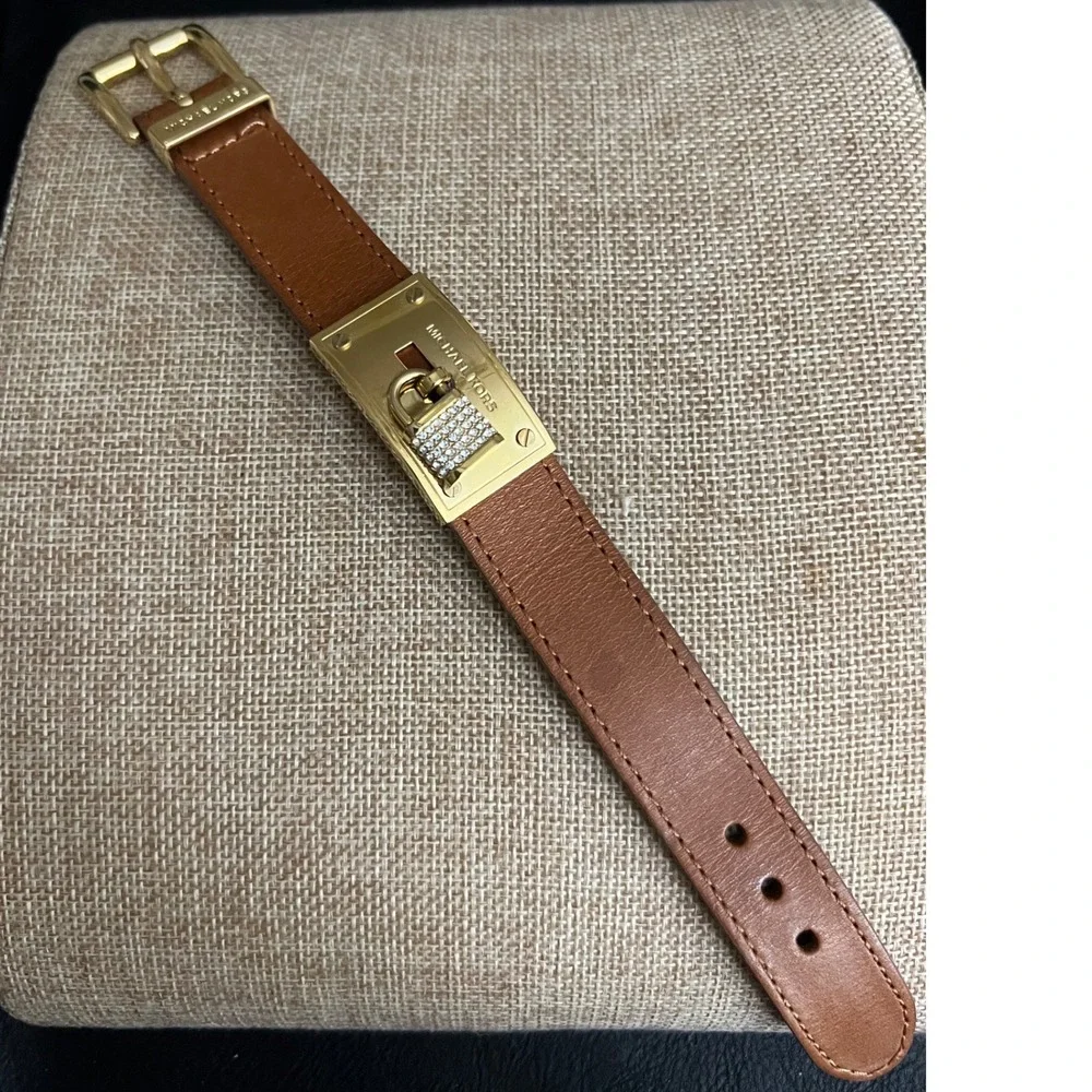 Michael Kors Brown Leather Gold Padlock Crystal Cuff Bracelet Size Medium Preppy